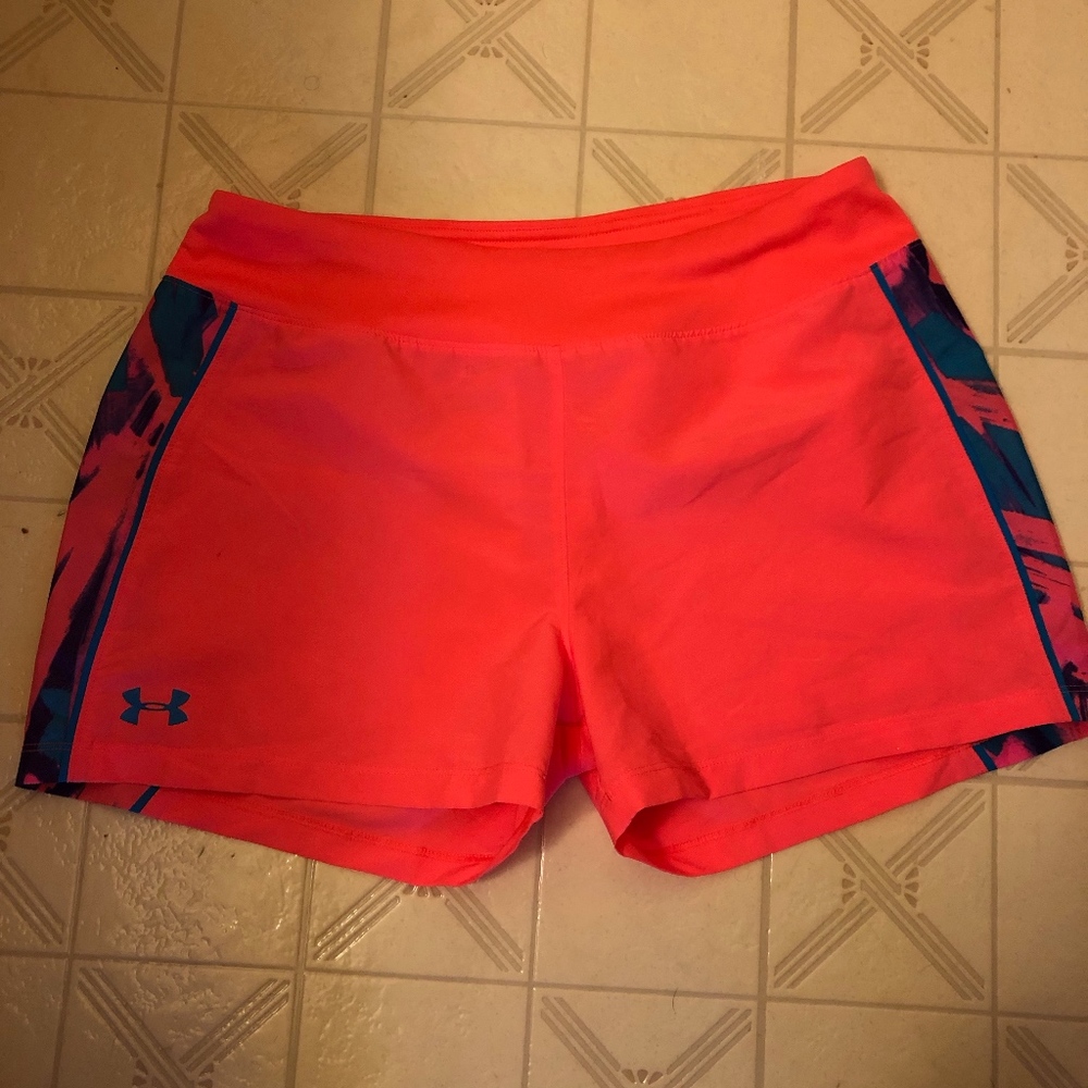 Under Armour Loose Shorts